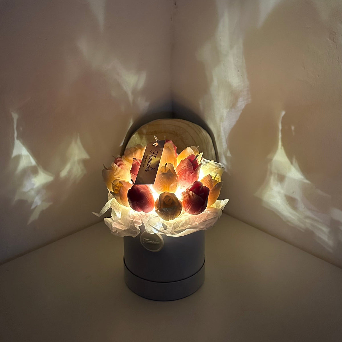 Tulip Illuminated Bouquet - M