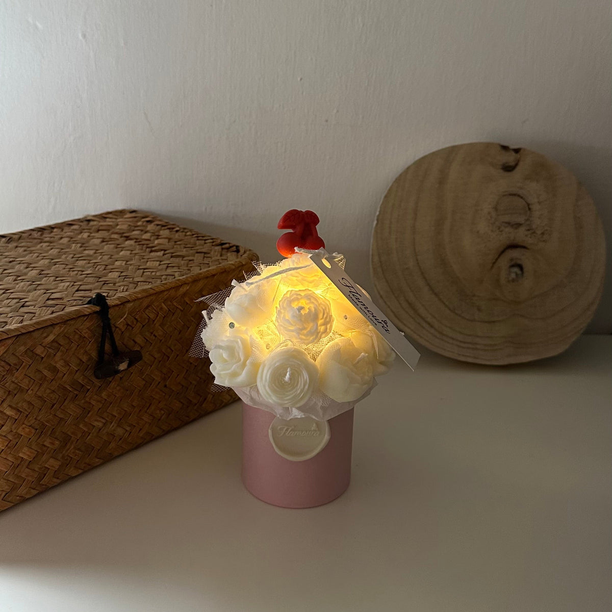 Pearl Illuminated Bouquet - S